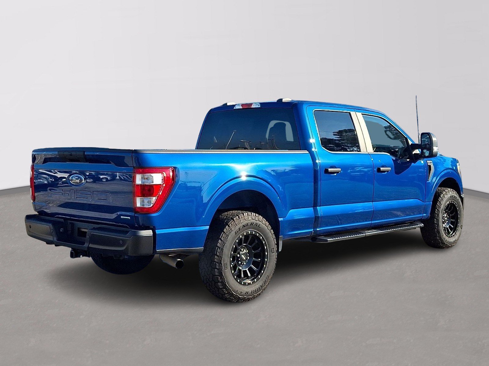 Certified 2022 Ford F150 XL w/ Max Trailer Tow Package RWD image 6