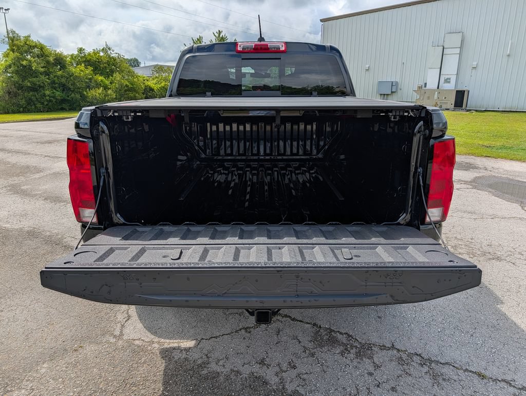 Used 2024 Chevrolet Colorado Trail Boss w/ Technology Package AWD/4WD image 27