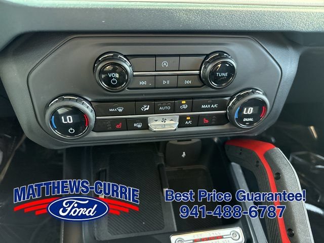 Certified 2025 Ford Bronco Heritage Edition AWD/4WD image 21