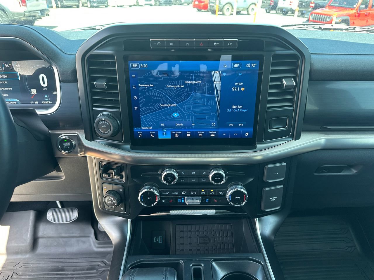 Certified 2023 Ford F150 Raptor w/ Raptor 37 Performance Package AWD/4WD image 27