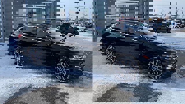 Used 2024 Chevrolet Malibu LT image 3