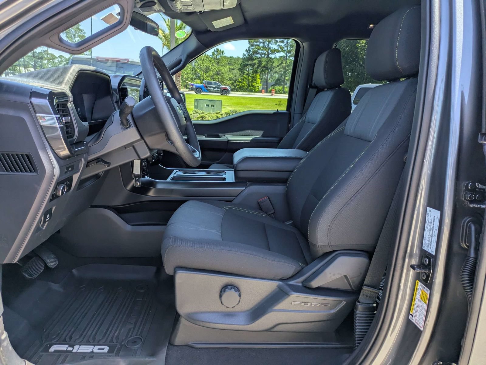 Certified 2025 Ford F150 STX w/ LOBO Package AWD/4WD image 10