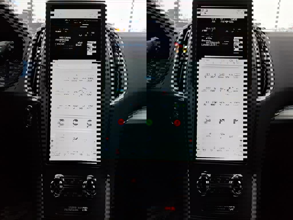 Certified 2022 Ford Edge SEL w/ Convenience Package image 16