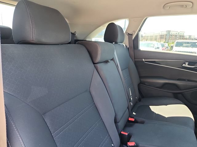 Used 2020 Kia Sorento LX AWD/4WD image 28