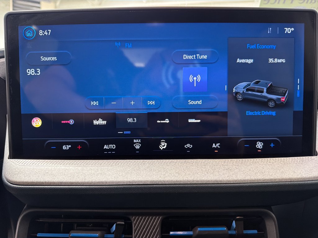 Certified 2025 Ford Maverick XLT FWD image 26