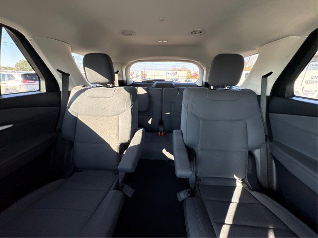 Certified 2025 Ford Explorer Active AWD/4WD image 13