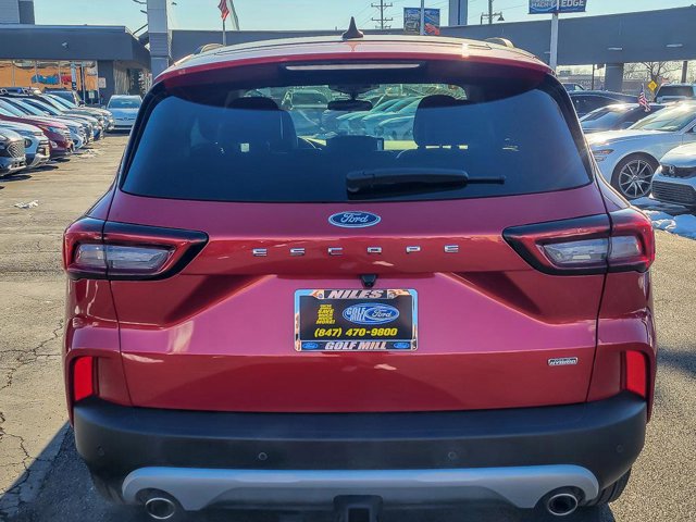 Certified 2023 Ford Escape SE w/ Class II Trailer Tow Package image 4