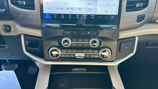Certified 2024 Ford Expedition Max Limited RWD image 23