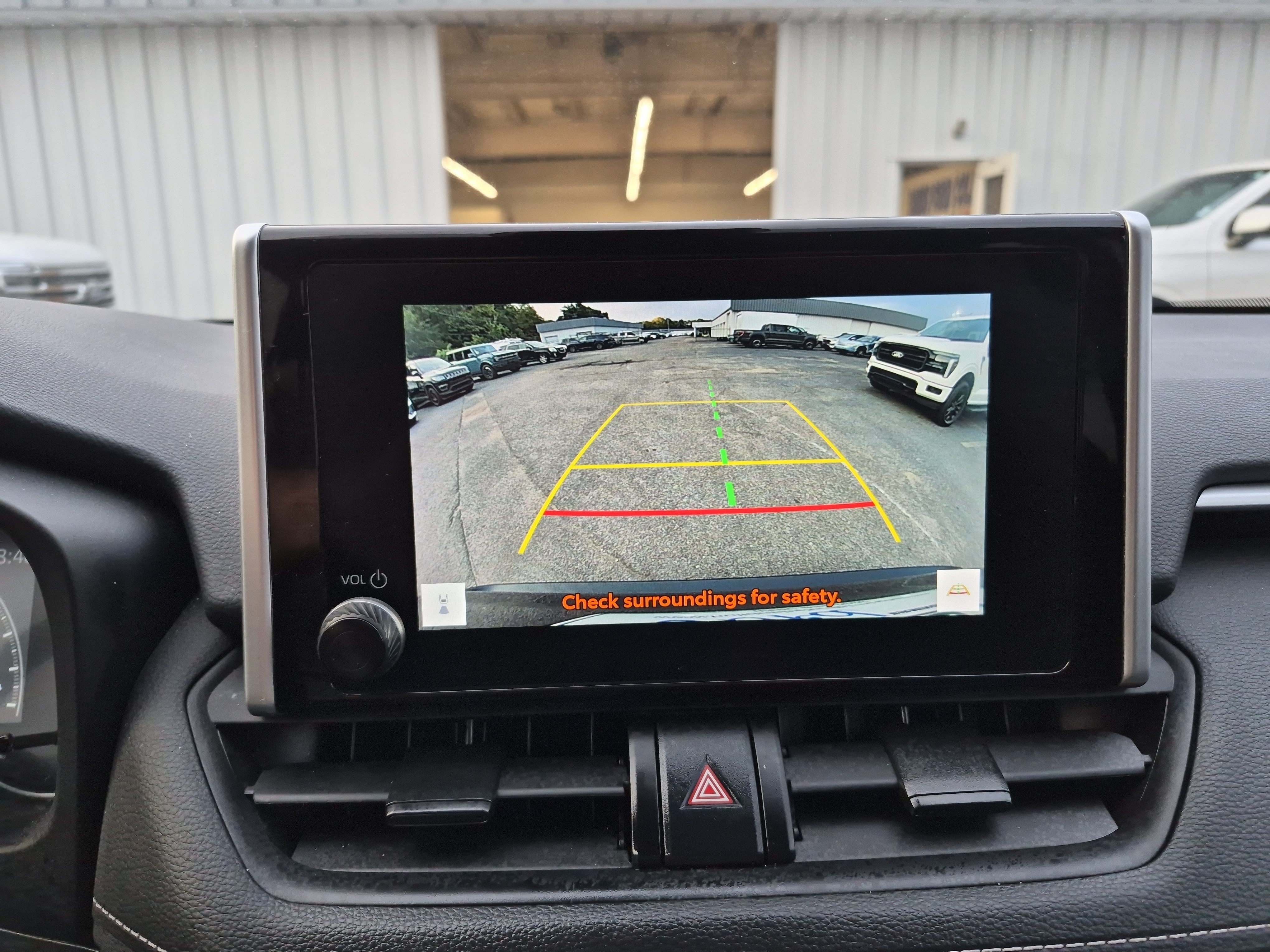 Used 2025 Toyota RAV4 LE FWD image 33