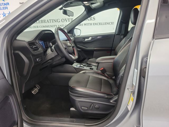 Certified 2024 Ford Escape ST-Line w/ Tech Pack #1 AWD/4WD image 7