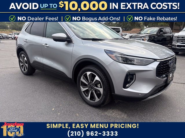 Certified 2023 Ford Escape Platinum AWD/4WD image 1