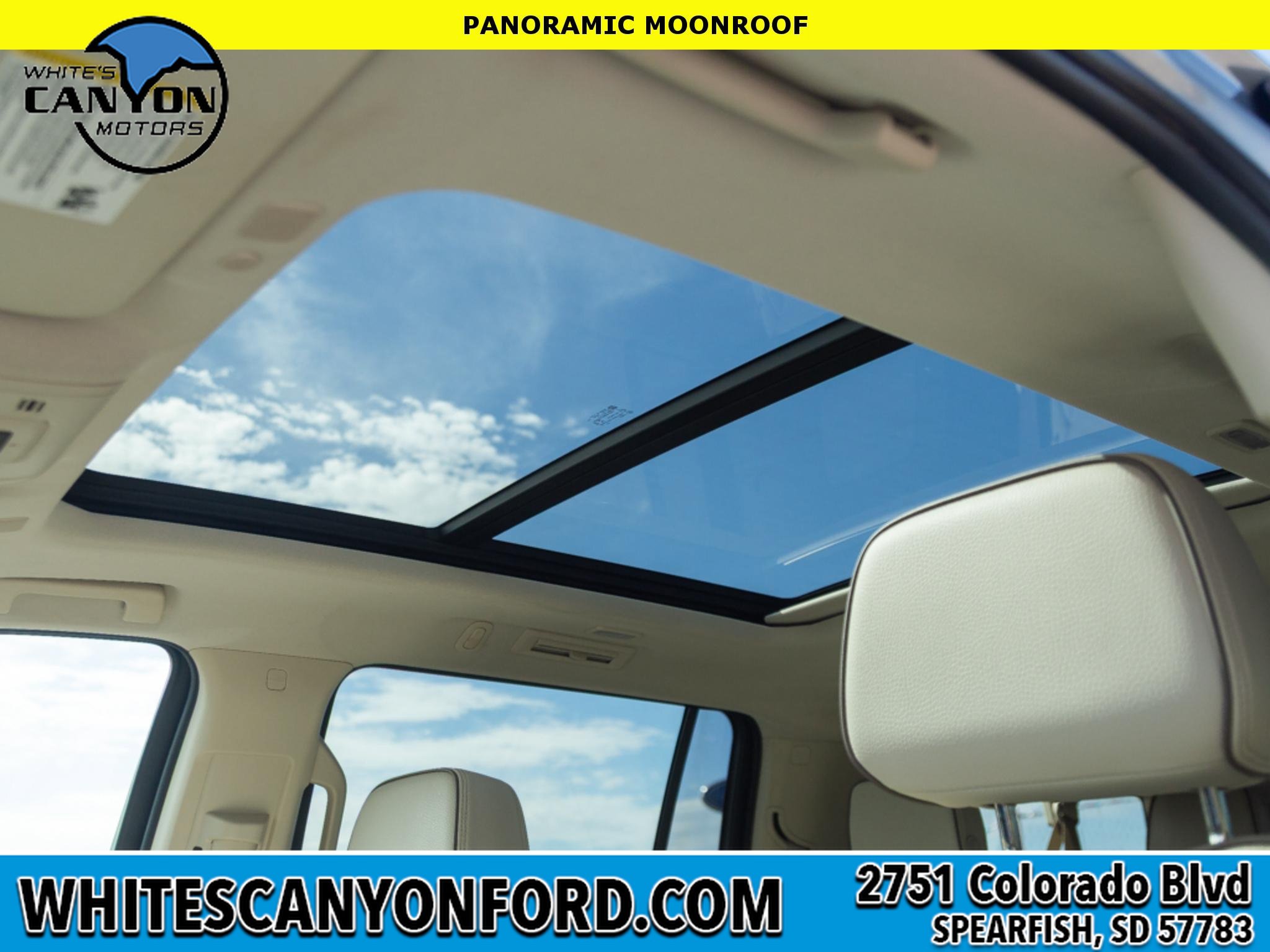 Used 2023 GMC Yukon XL Denali AWD/4WD image 7