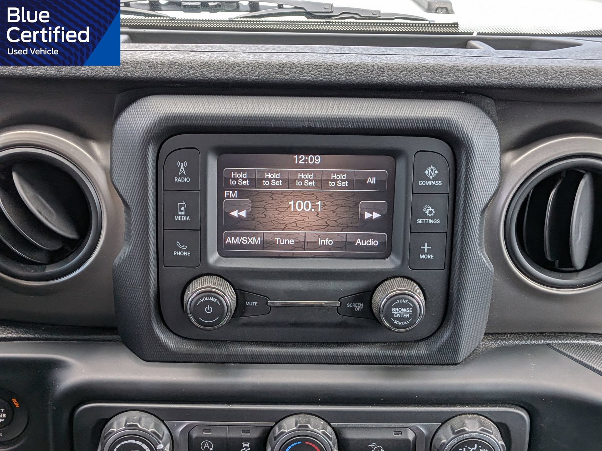 Used 2020 Jeep Wrangler Unlimited Sport S AWD/4WD image 22