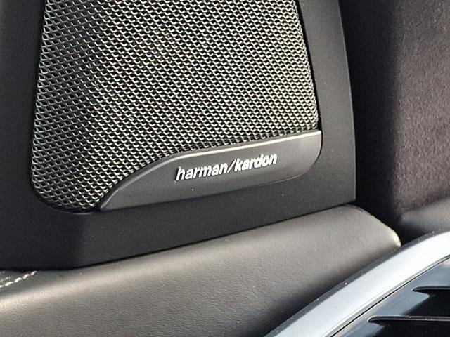 Used 2021 BMW X5 M50i w/ Executive Package image 28