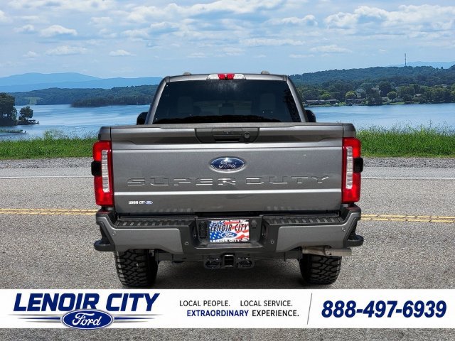 Certified 2023 Ford F250 XL w/ STX Appearance Package AWD/4WD image 4