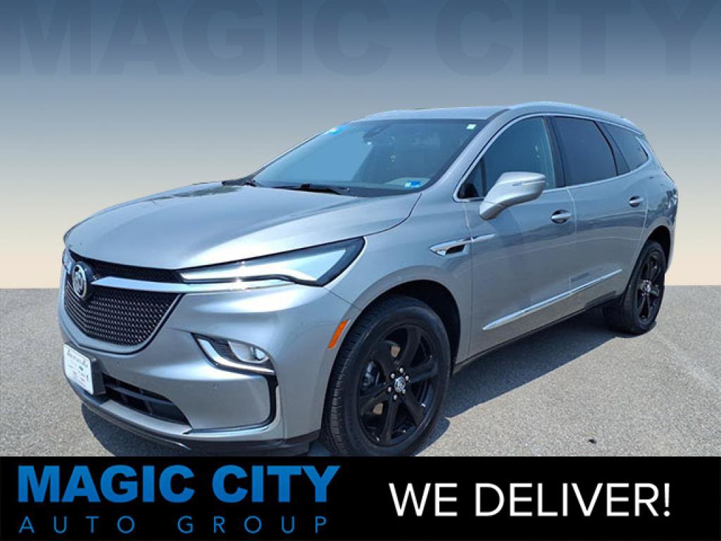 Used 2023 Buick Enclave Essence w/ Sport Touring Edition FWD image 1