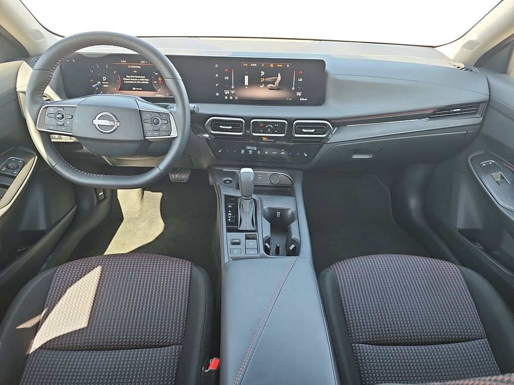 Used 2026 Nissan Sentra SR w/ SR All Weather Package FWD image 9
