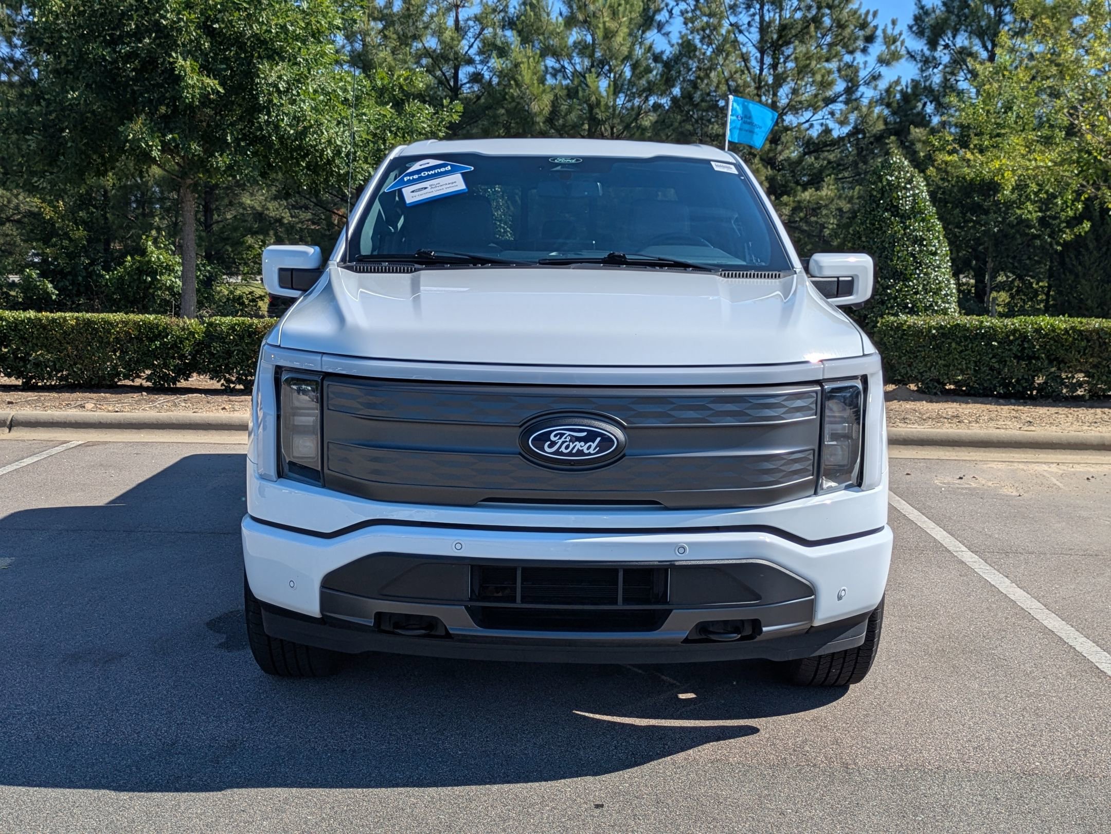 Certified 2025 Ford F150 Lightning Lariat AWD/4WD image 9