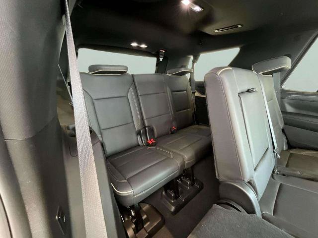 Used 2021 GMC Yukon SLT w/ SLT Premium Package AWD/4WD image 25