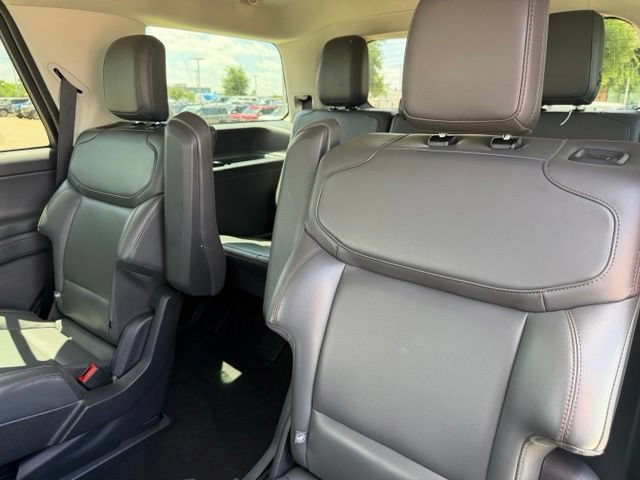 Certified 2025 Ford Expedition Active RWD image 21