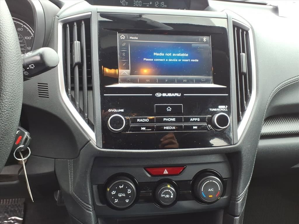 Used 2018 Subaru Impreza 2.0i Premium image 19