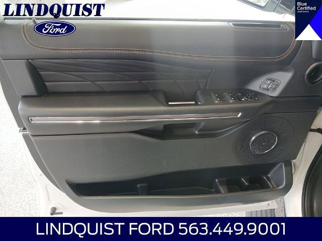 Certified 2023 Ford Expedition Platinum AWD/4WD image 8