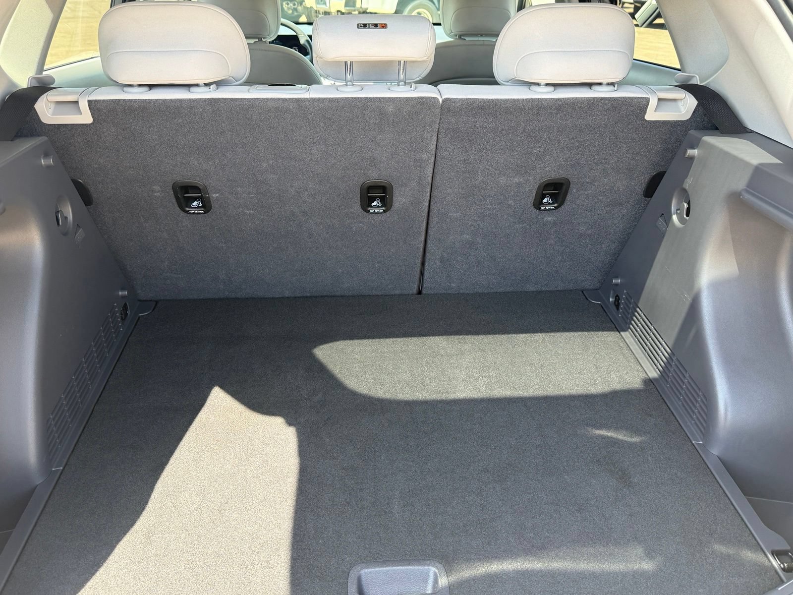 Used 2025 Hyundai Kona SEL FWD image 20
