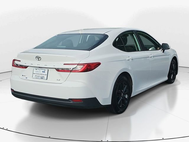 Used 2025 Toyota Camry LE FWD image 3