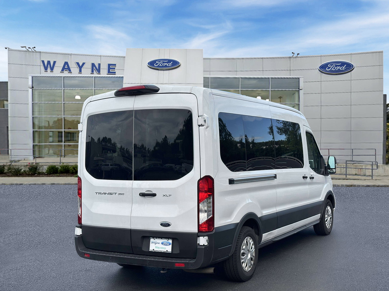 Certified 2025 Ford Transit 350 XLT RWD image 5