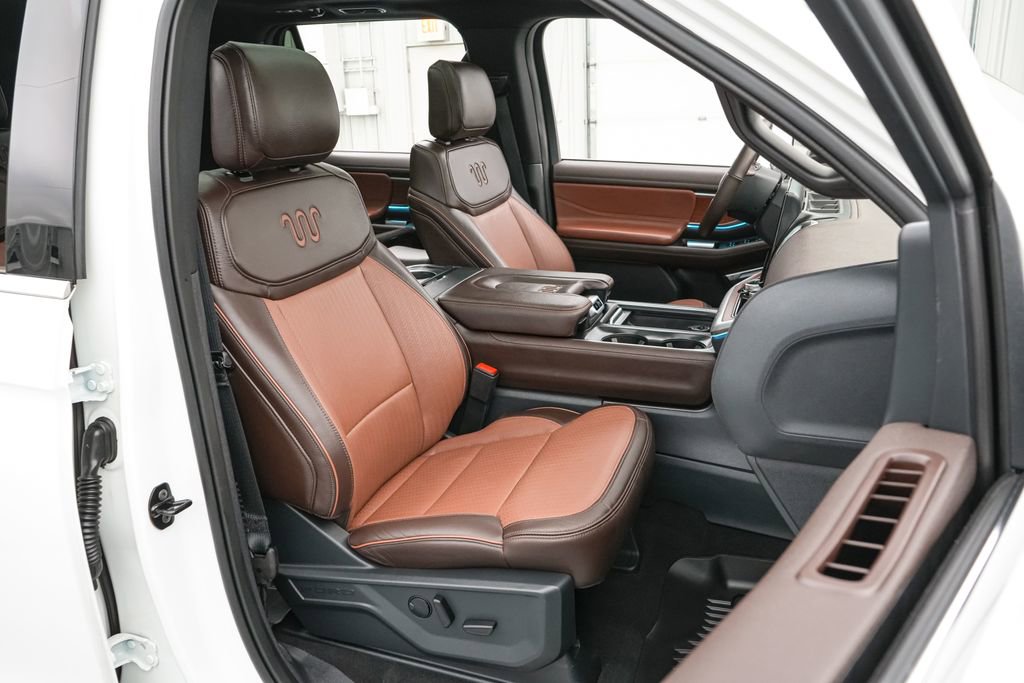 Certified 2025 Ford Expedition King Ranch AWD/4WD image 31