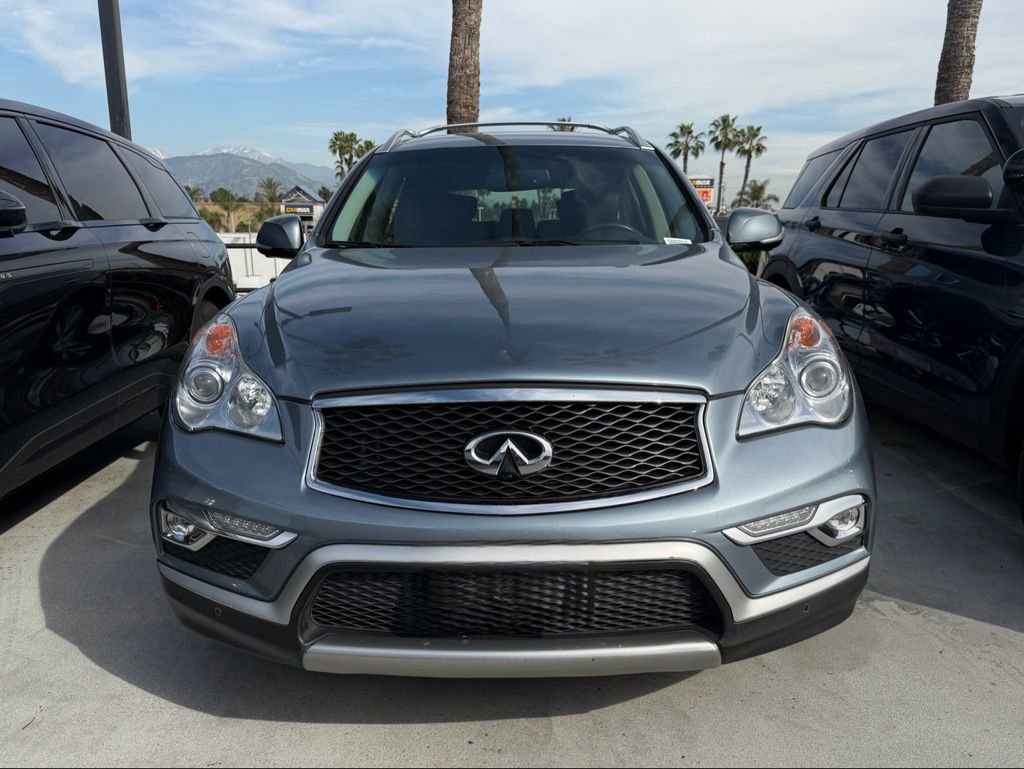 Used 2017 INFINITI QX50 Base w/ Premium Plus Package image 2
