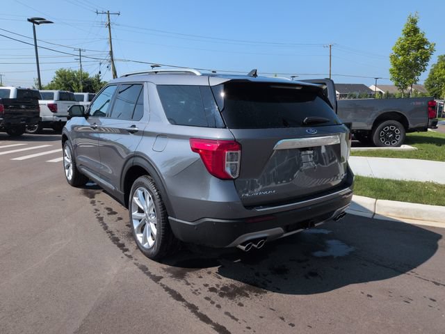 Certified 2022 Ford Explorer Platinum w/ Equipment Group 601A AWD/4WD image 3