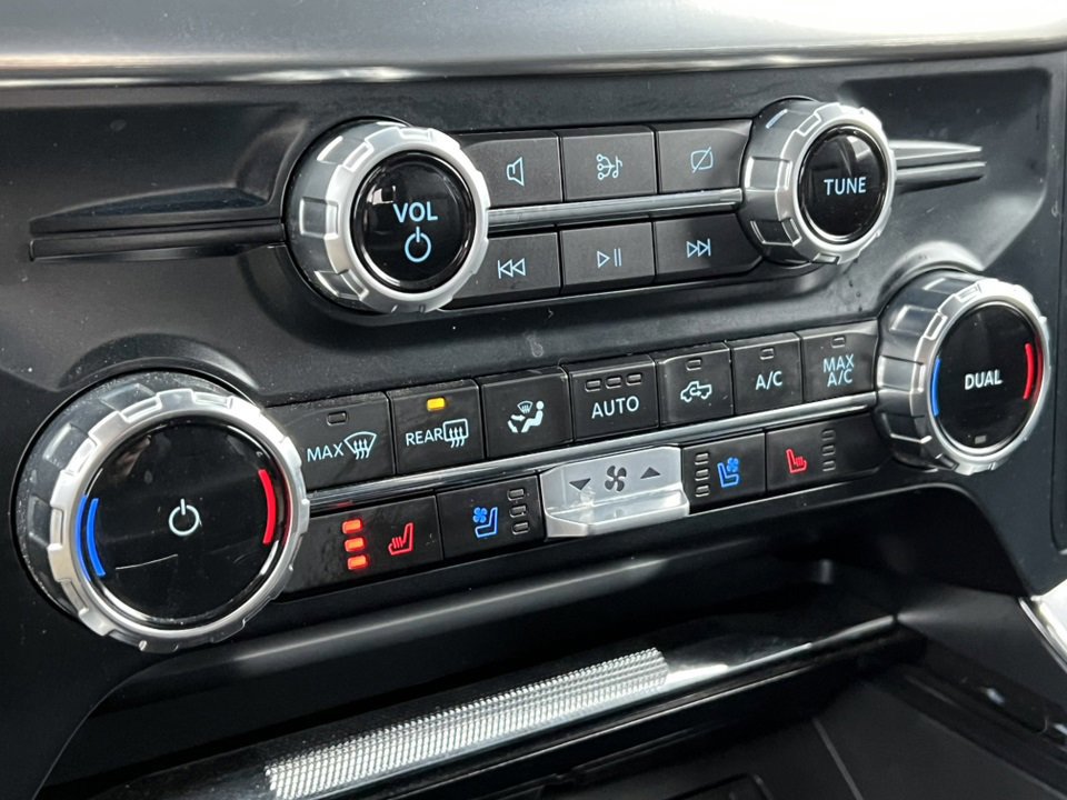 Certified 2023 Ford F150 Lariat w/ Equipment Group 502A High image 34