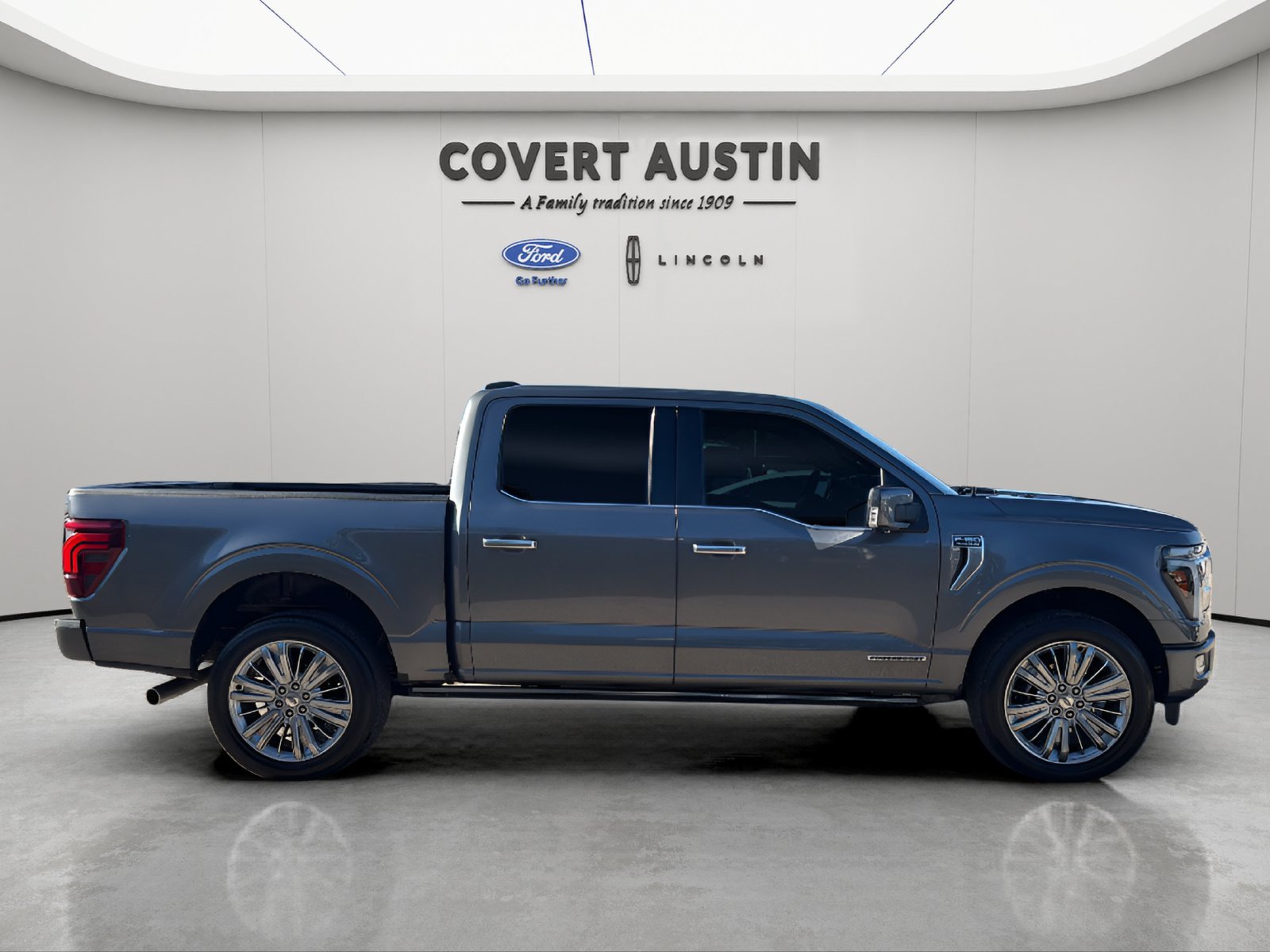 Certified 2024 Ford F150 Platinum w/ Equipment Group 703A Plus AWD/4WD image 5