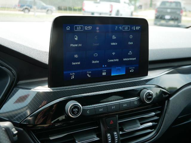 Certified 2025 Ford Escape ST-Line Select AWD/4WD image 22