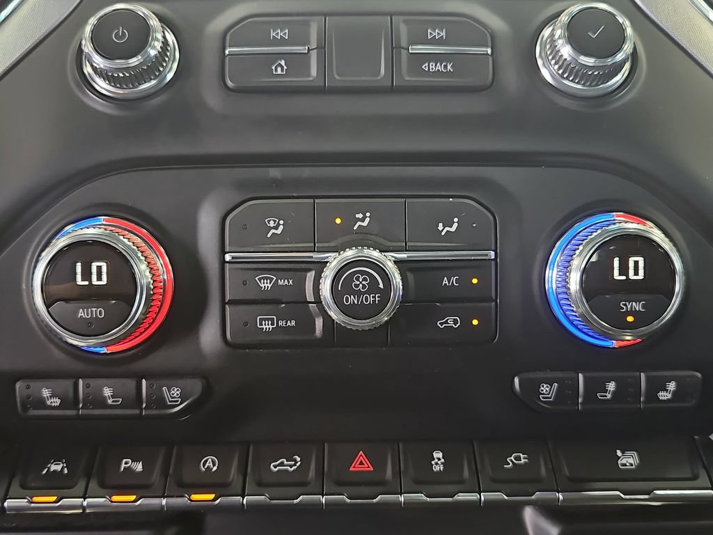 Used 2019 GMC Sierra 1500 SLT w/ SLT Premium Plus Package AWD/4WD image 22