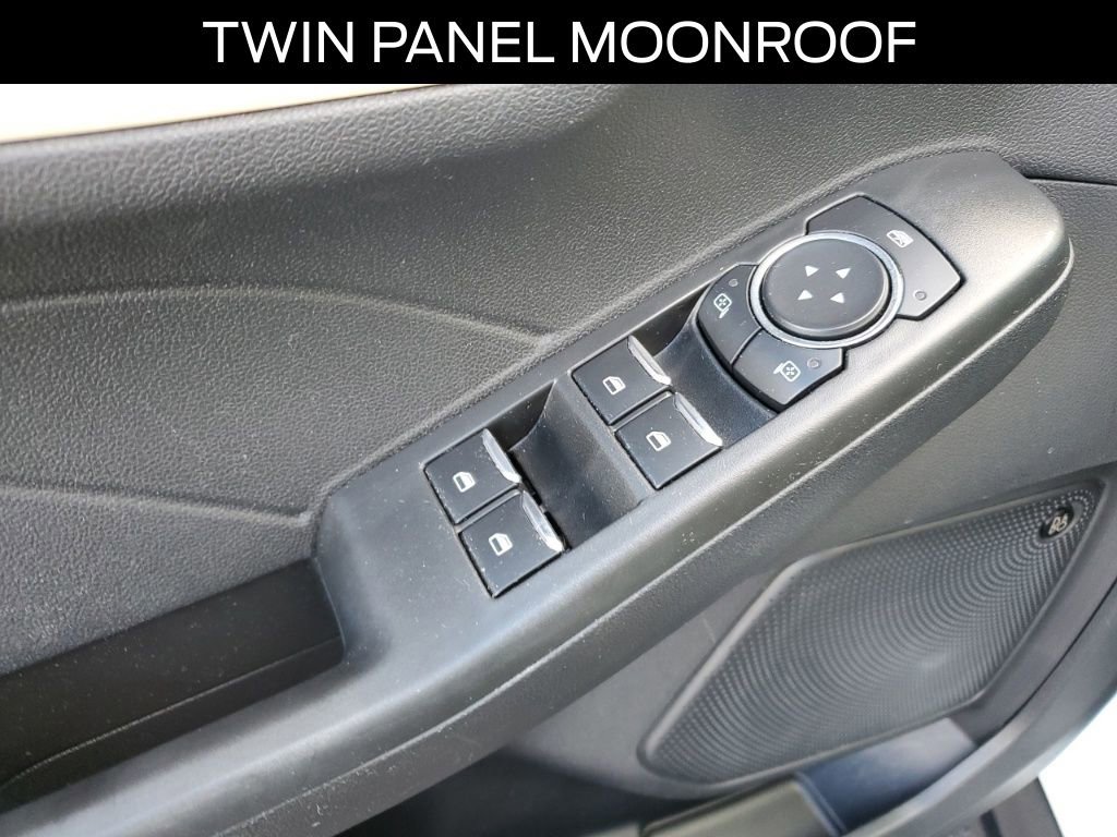 Certified 2022 Ford Escape Titanium w/ Titanium Elite Package image 17