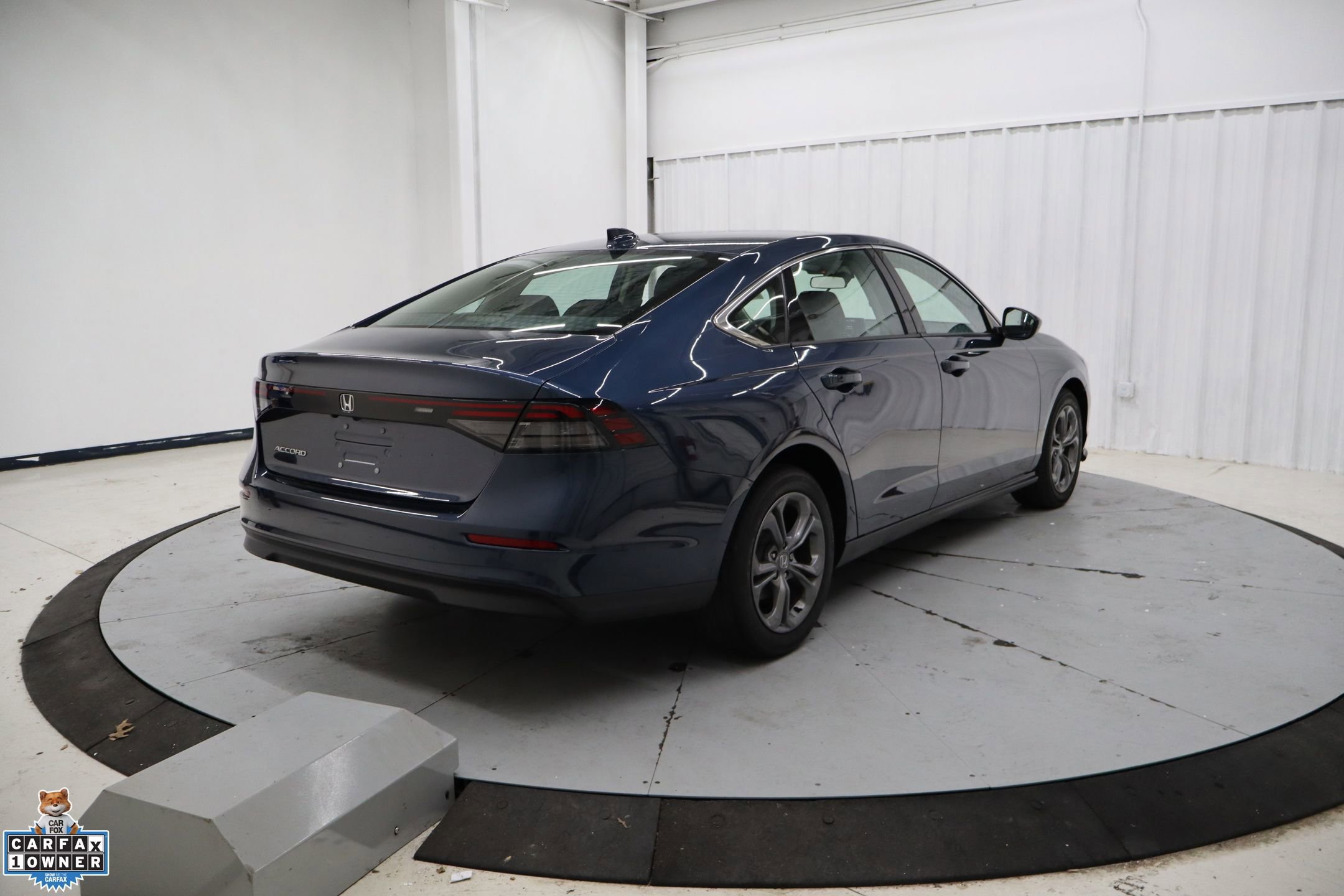 Used 2024 Honda Accord EX image 7