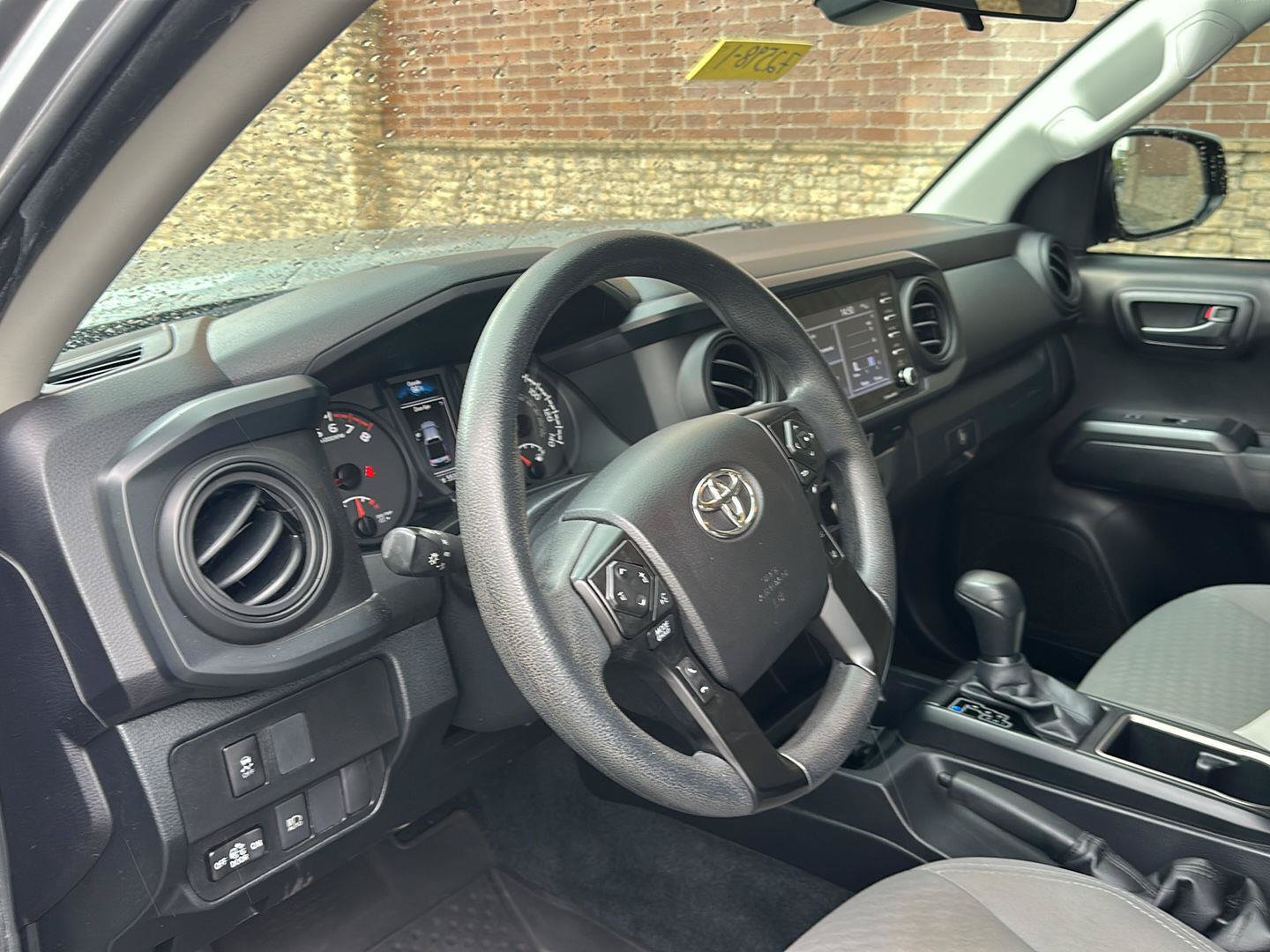 Used 2022 Toyota Tacoma SR AWD/4WD image 10