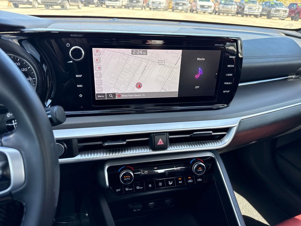 Used 2022 Kia K5 GT-Line w/ GT-Line FWD Premium Package image 18