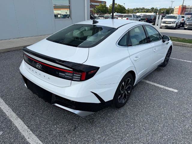 Used 2025 Hyundai Sonata SEL FWD image 8