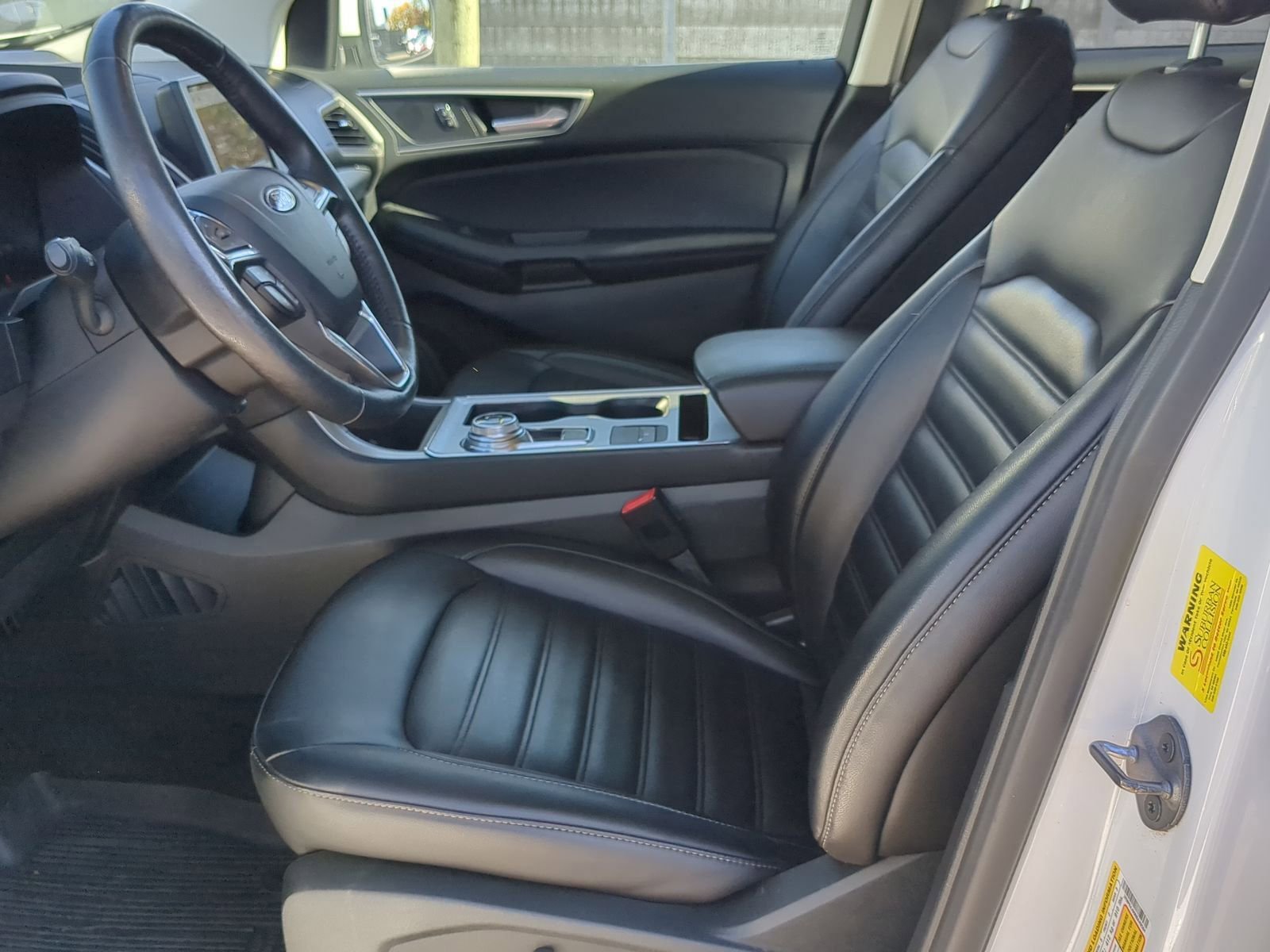 Certified 2022 Ford Edge SEL w/ Convenience Package image 18