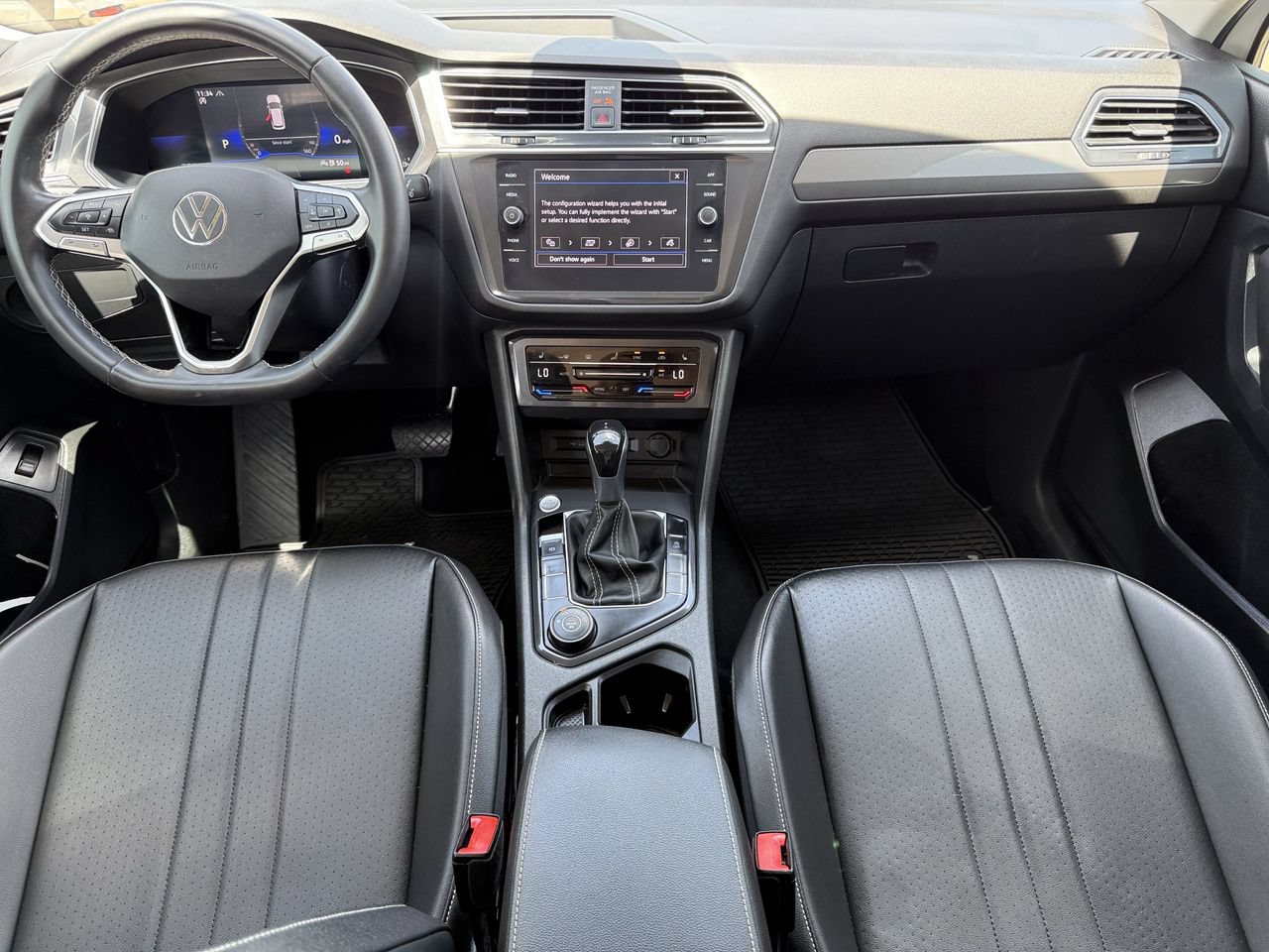 Used 2022 Volkswagen Tiguan SE AWD/4WD image 10