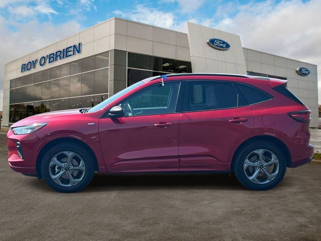 Certified 2024 Ford Escape ST-Line w/ Tech Pack #1 AWD/4WD image 2