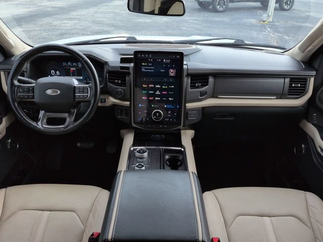 Certified 2023 Ford Expedition Platinum AWD/4WD image 17