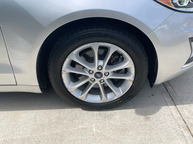 Certified 2019 Ford Fusion Energi Titanium FWD image 11