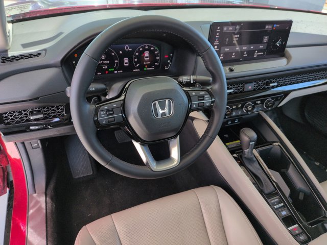 Used 2024 Honda Accord Touring image 17