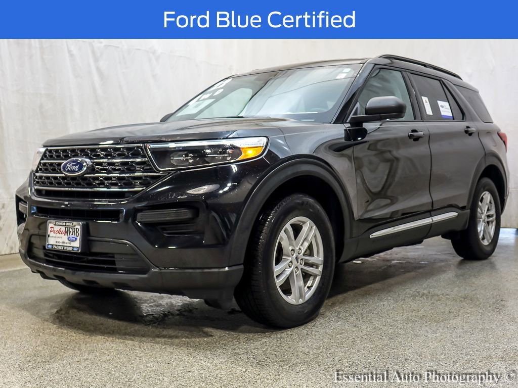 Certified 2022 Ford Explorer XLT image 2