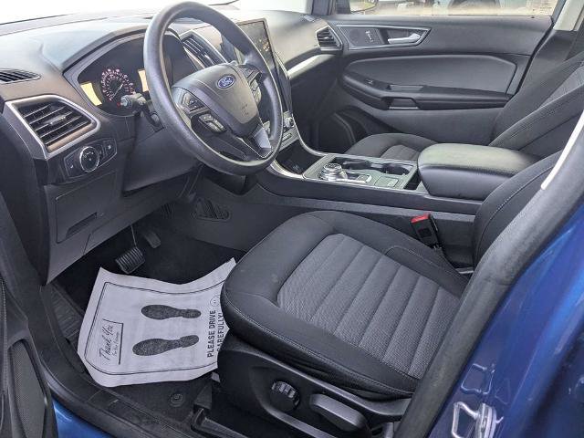 Certified 2024 Ford Edge SE w/ Black Appearance Package AWD/4WD image 4