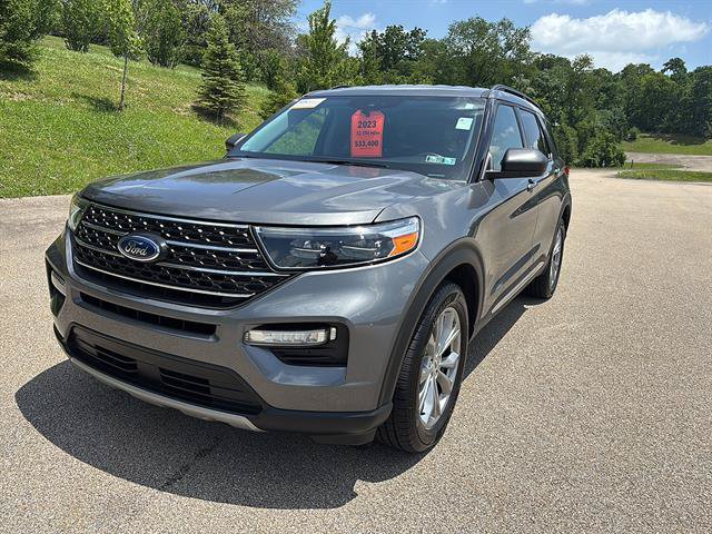 Certified 2023 Ford Explorer XLT w/ Equipment Group 202A AWD/4WD image 8